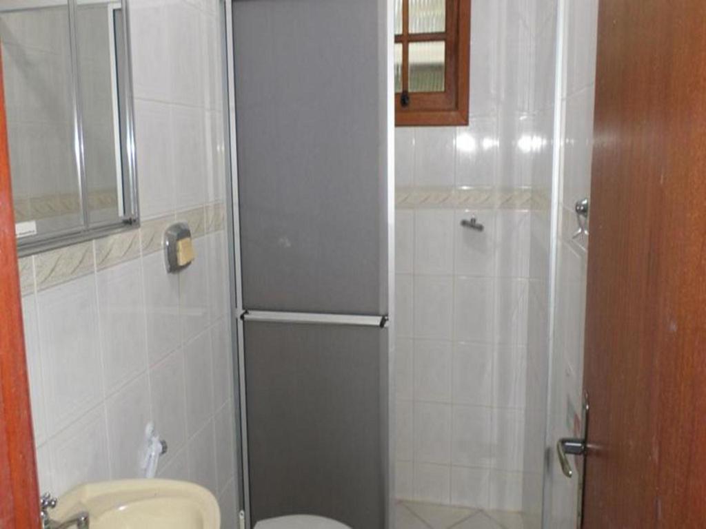 Pousada Clara Manha Bombinhas Quarto foto